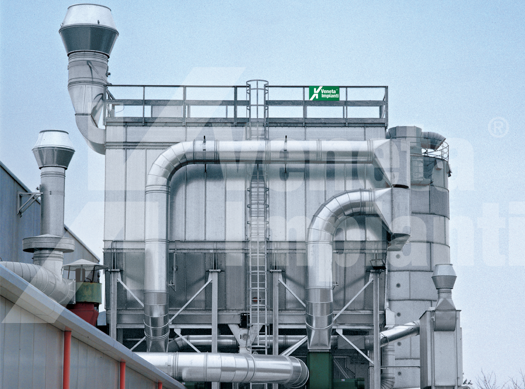 Impianto di aspirazione con filtro a maniche in pressione e 2 collettori aspiranti